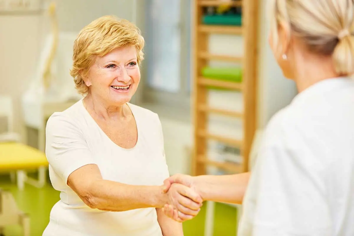 women who are balancing outpatient addiction treatment